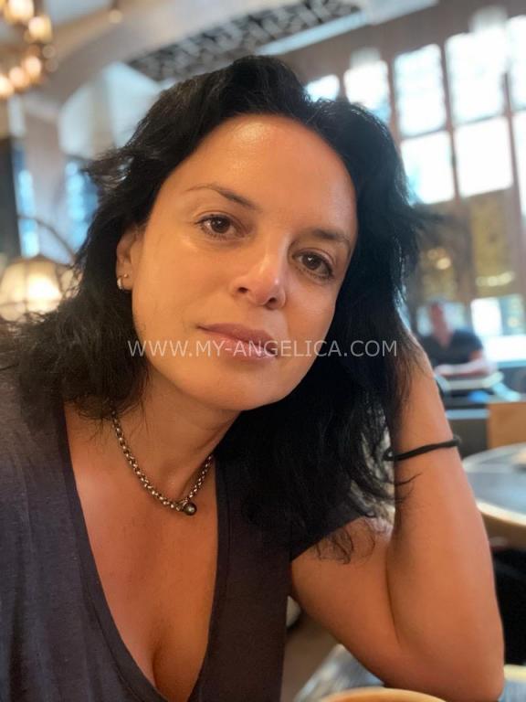 女性プロフィール写真